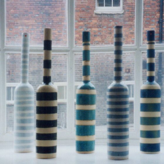 CoverBOTTLES01